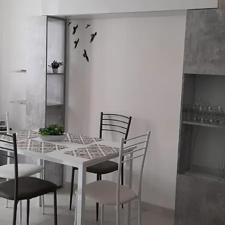 Casa Soleggiata Apartment