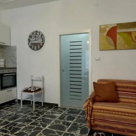 Casa Soleggiata Apartment